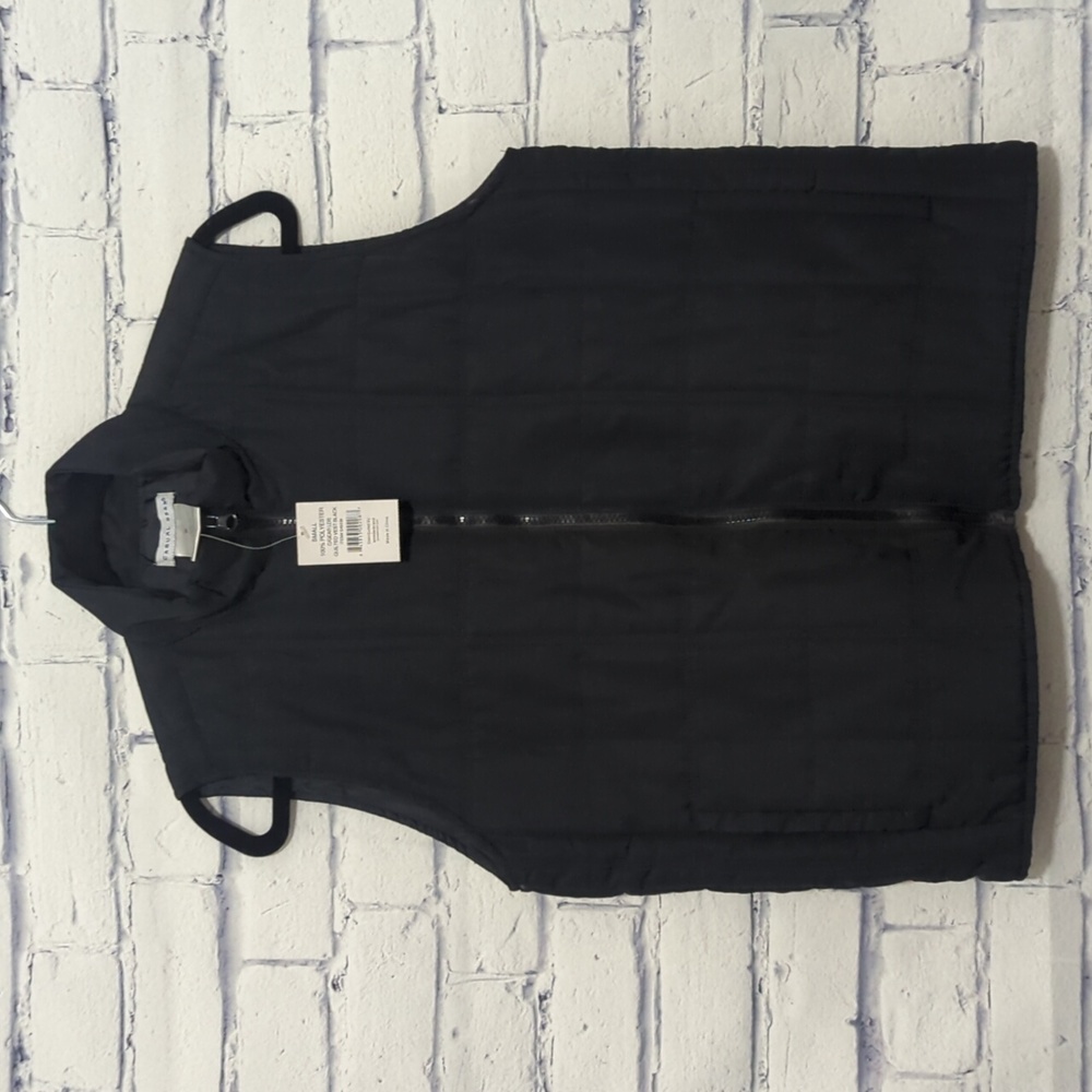 Casual Gear Black Lightly Quilted Vest with Pockets Women's Size Small New NWT